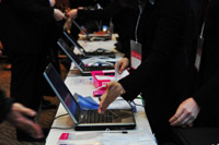 �菑�͂ǂ��Ŏ�ɓ����́H